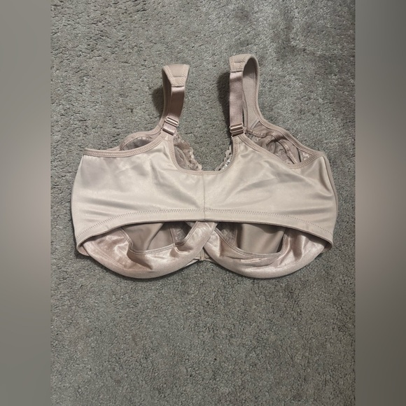 Glamorise Women's Brown Floral Plus Size
(FRONT-CLOSE) Size 40G - Picture 4 of 8